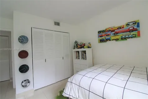 2500 Parkview Drive Hallandale Beach FL 33009