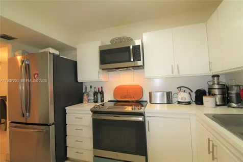 2500 Parkview Drive Hallandale Beach FL 33009