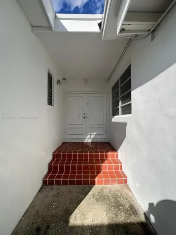 Miami FL 33127