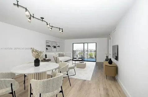 2215 Cypress Island Drive Pompano Beach FL 33069
