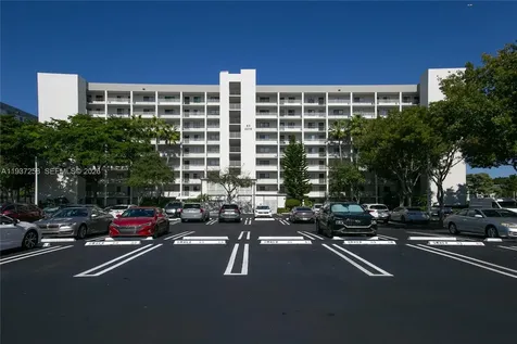 2215 Cypress Island Drive Pompano Beach FL 33069