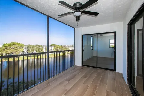 2215 Cypress Island Drive Pompano Beach FL 33069