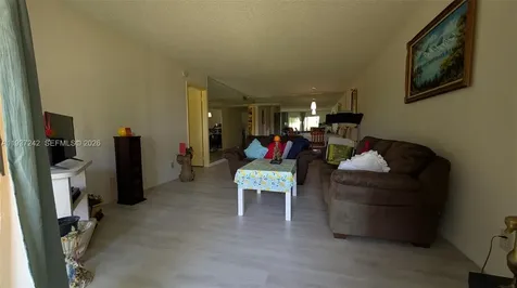 6080 NW 44th Street Lauderhill FL 33319