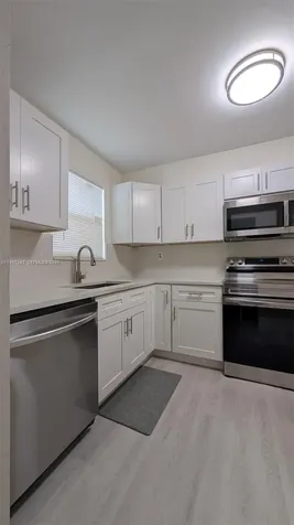 6080 NW 44th Street Lauderhill FL 33319