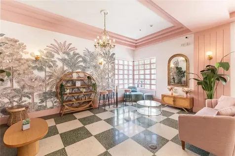 4130 Collins Avenue Miami Beach FL 33140