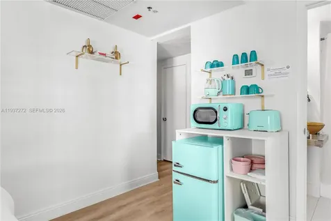 4130 Collins Avenue Miami Beach FL 33140