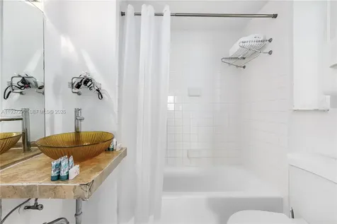 4130 Collins Avenue Miami Beach FL 33140