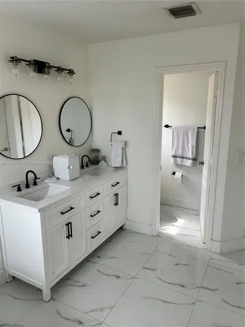 15442 SW 139th Street Miami FL 33196