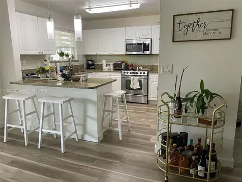 15442 SW 139th Street Miami FL 33196