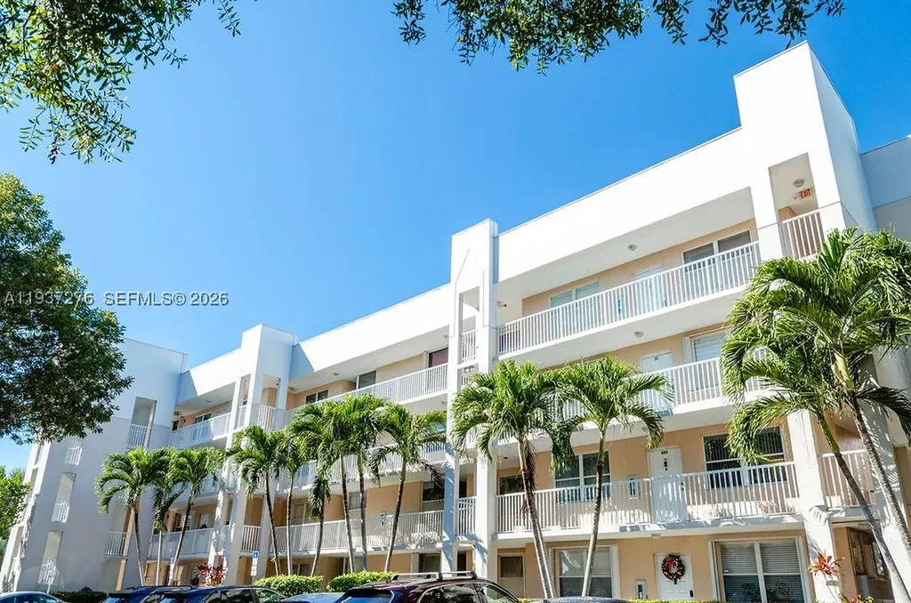 2601 N Nob Hill Road Sunrise FL 33322