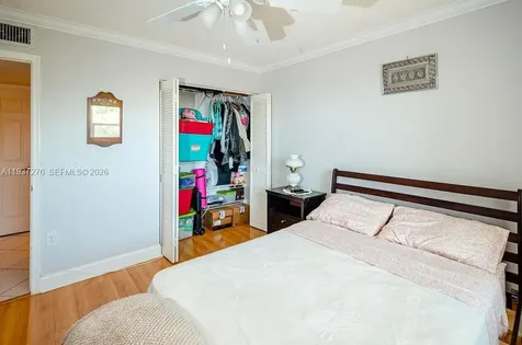 2601 N Nob Hill Road Sunrise FL 33322