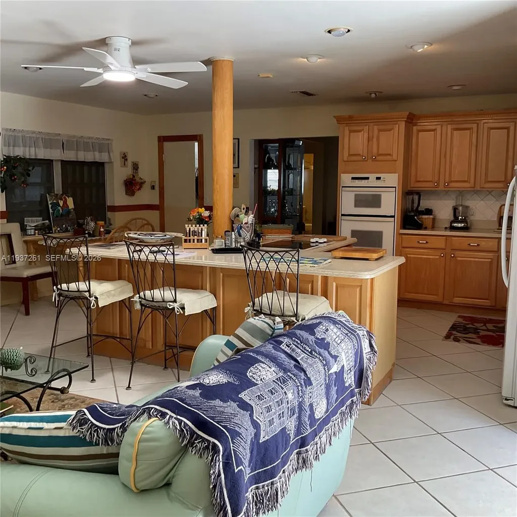 2808 NE 27th Street Fort Lauderdale FL 33306