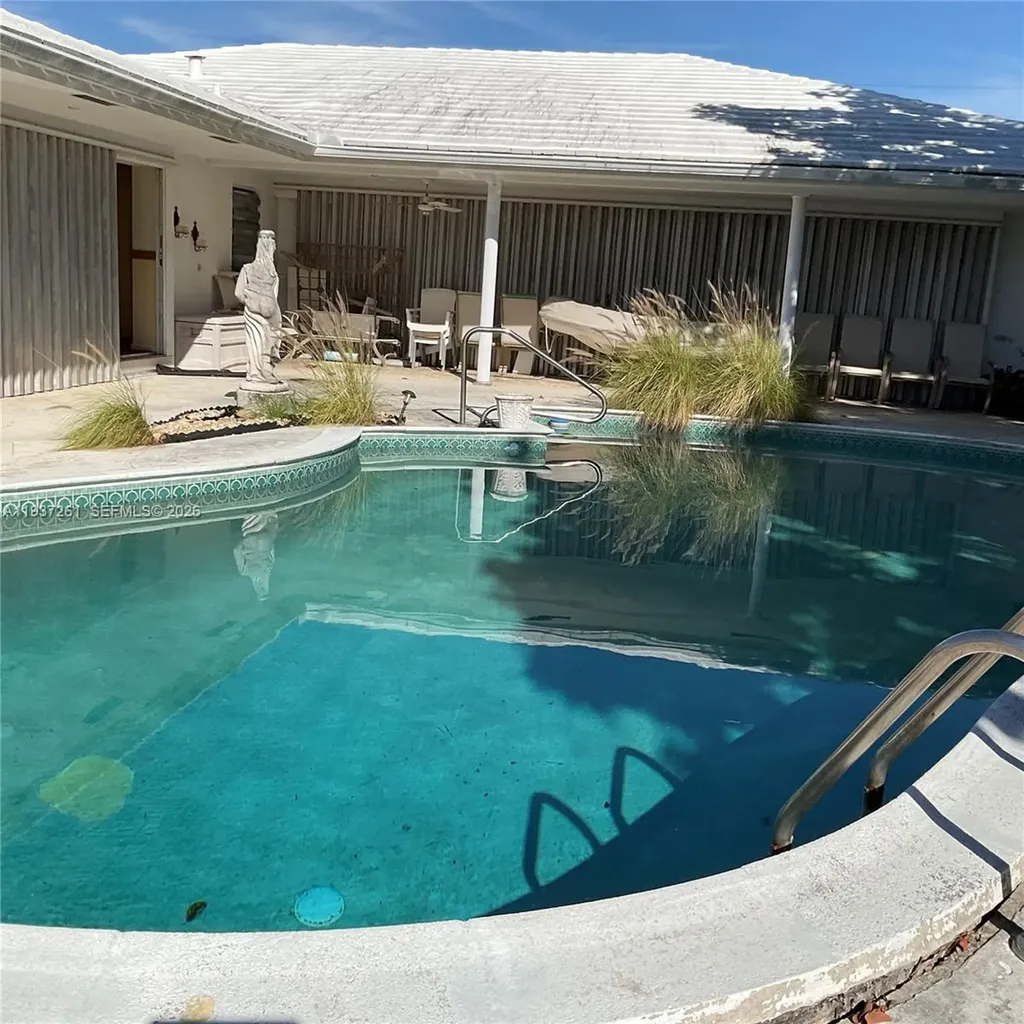 2808 NE 27th Street Fort Lauderdale FL 33306