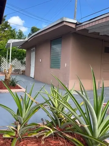 231 SW 51st Place Miami FL 33134