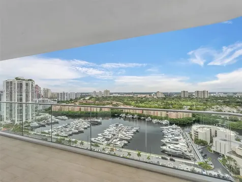 19707 Turnberry Way Aventura FL 33180
