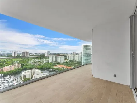 19707 Turnberry Way Aventura FL 33180