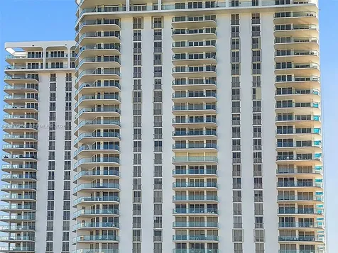 19707 Turnberry Way Aventura FL 33180