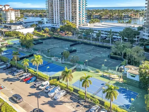 19707 Turnberry Way Aventura FL 33180