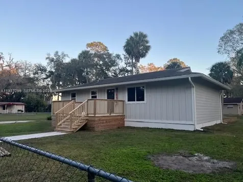 2823 Belinda Drive DeLand FL 32720