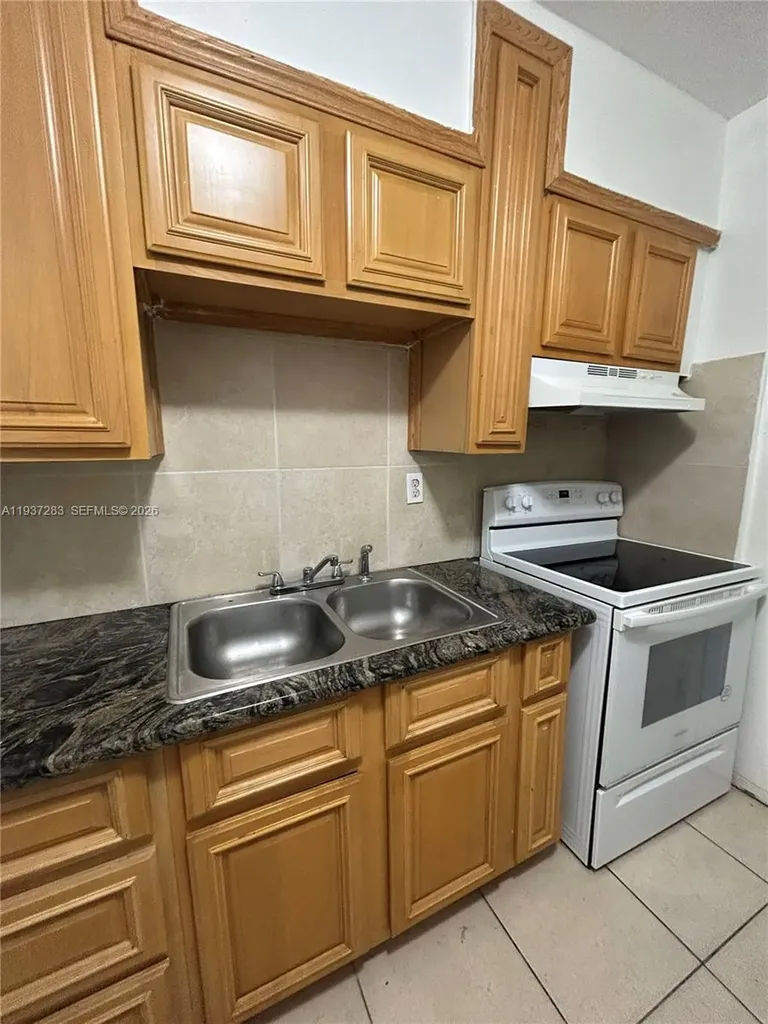 1220 NE 110th Terrace Miami FL 33161