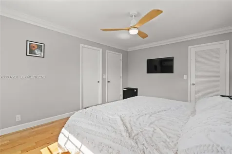 1016 NE 4th Court Hallandale Beach FL 33009