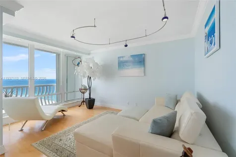2200 S Ocean Lane Fort Lauderdale FL 33316