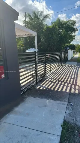 4340 NW 7th Avenue Miami FL 33127