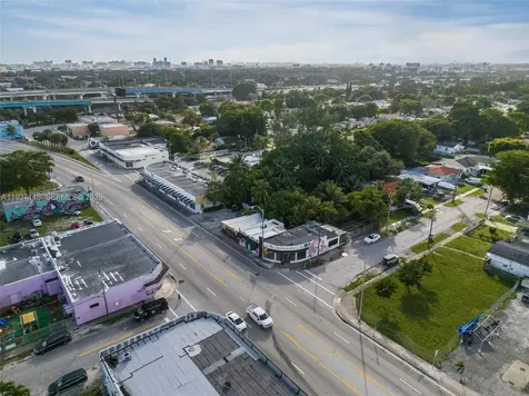 4340 NW 7th Avenue Miami FL 33127