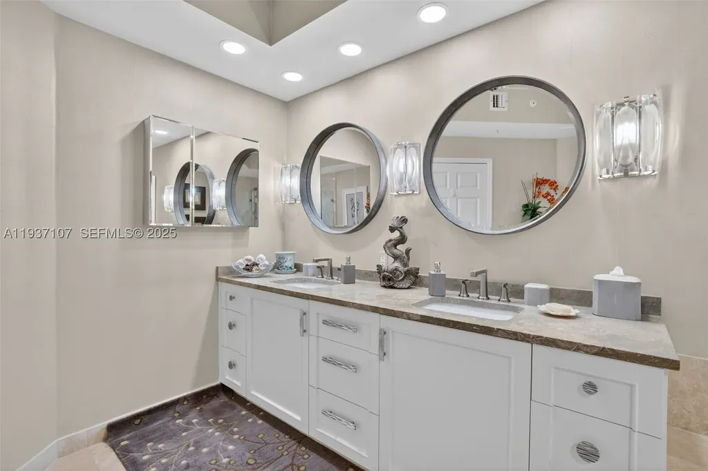 100 S Birch Road Fort Lauderdale FL 33316