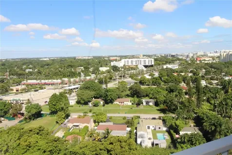 1000 Quayside Terrace Miami FL 33138