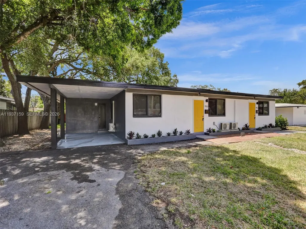 950 SW 29th Street Fort Lauderdale FL 33315