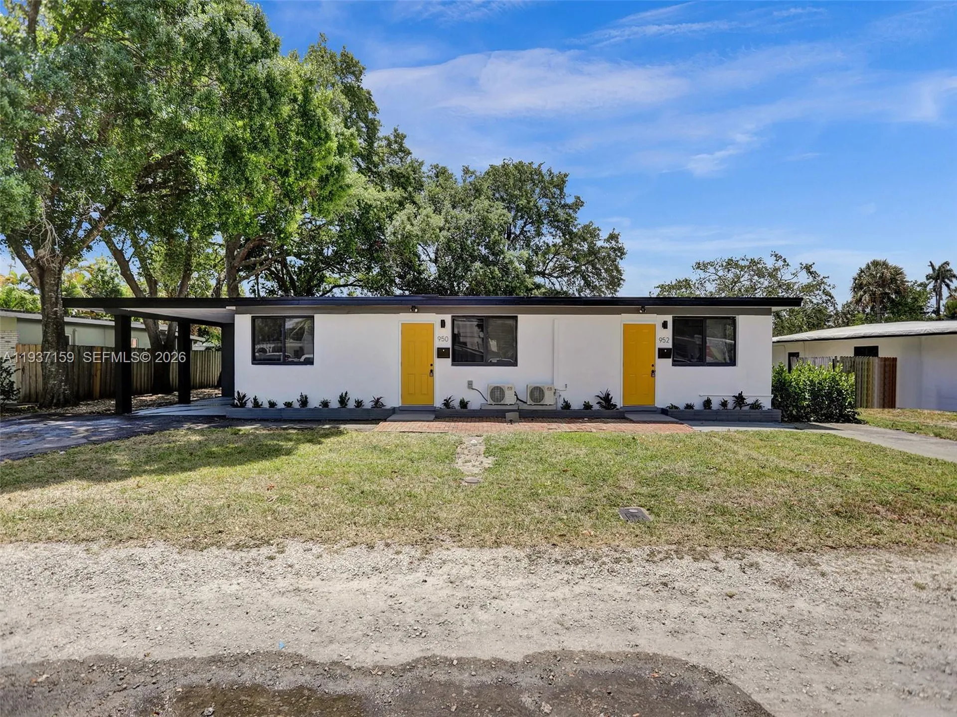 950 SW 29th Street Fort Lauderdale FL 33315