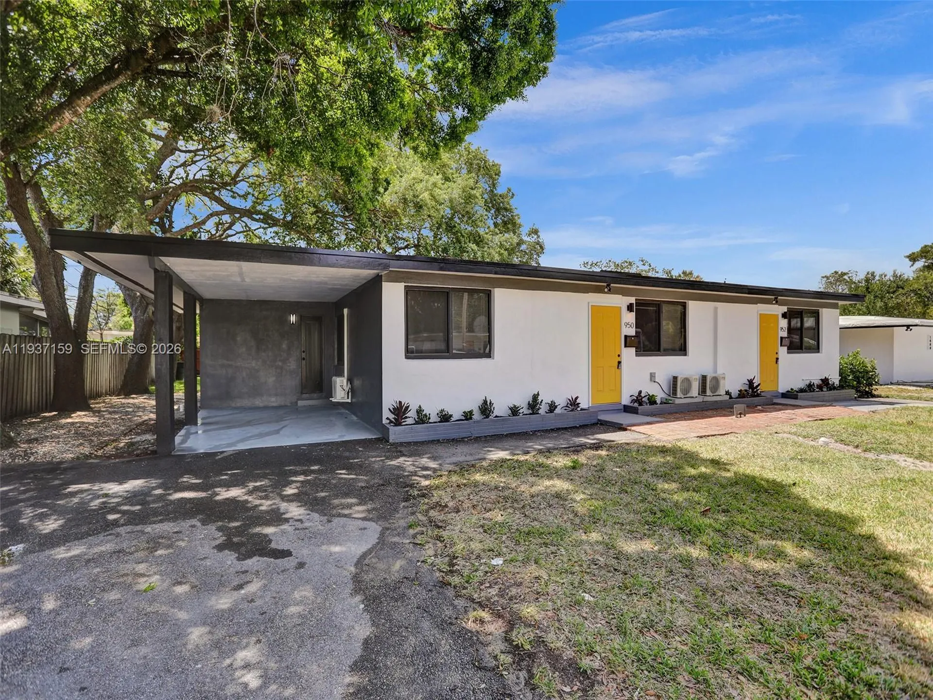 950 SW 29th Street Fort Lauderdale FL 33315