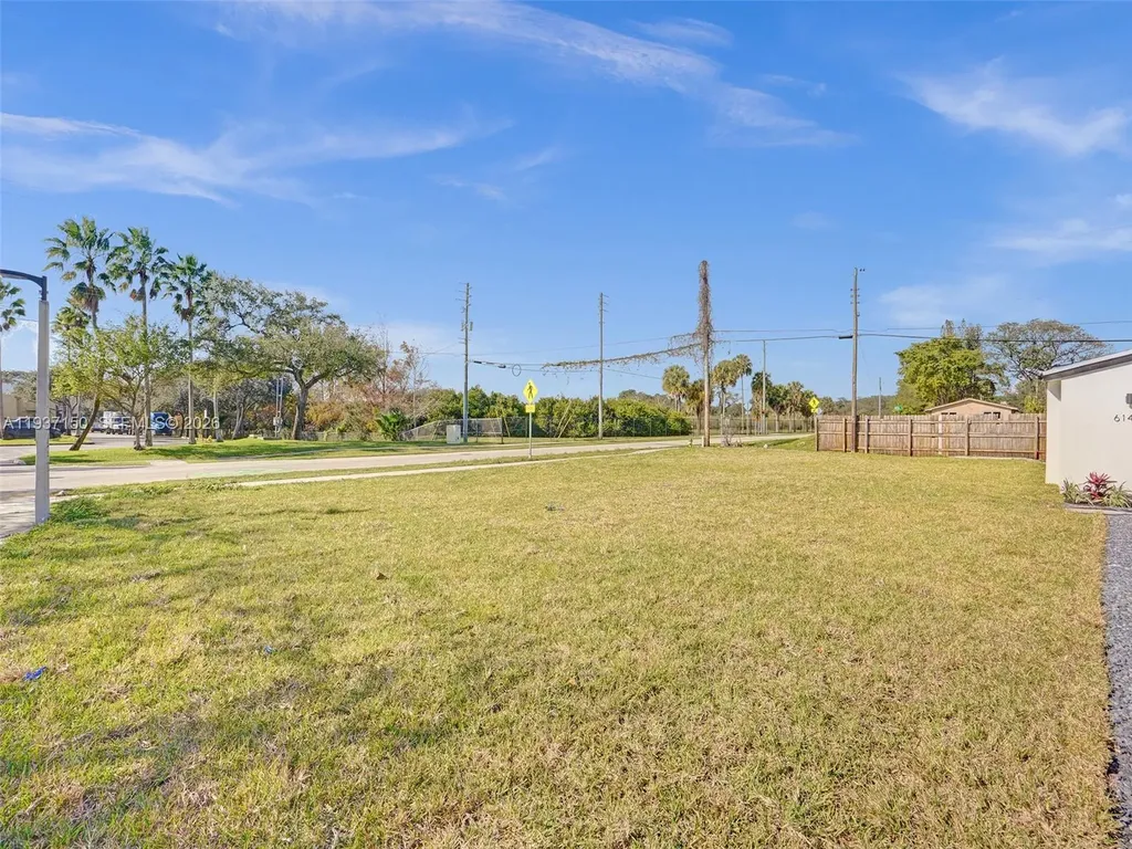 6147 SW 40th Street Miramar FL 33023