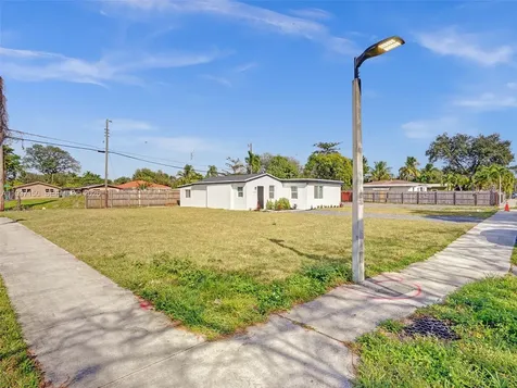 6147 SW 40th Street Miramar FL 33023
