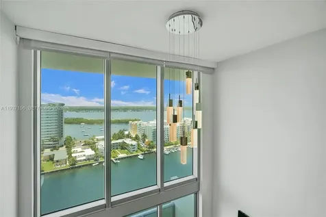 7930 East Drive North Bay Village FL 33141