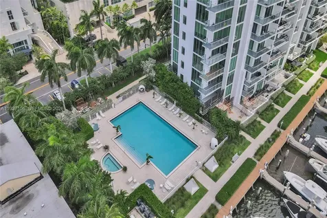 7930 East Drive North Bay Village FL 33141