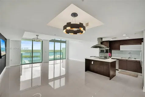 7930 East Drive North Bay Village FL 33141