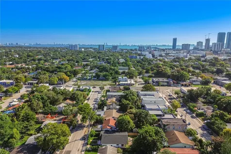 254 NW 43rd Street Miami FL 33127
