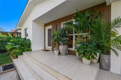 254 NW 43rd Street Miami FL 33127