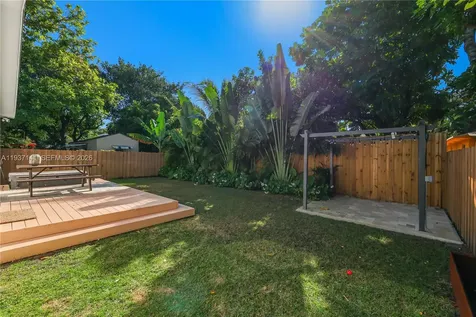 254 NW 43rd Street Miami FL 33127