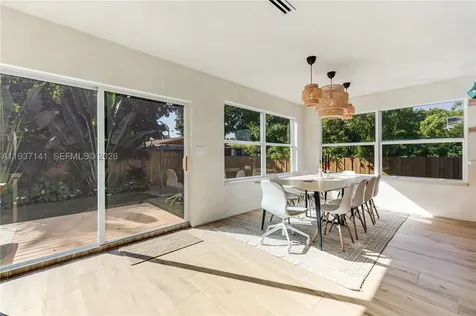 254 NW 43rd Street Miami FL 33127