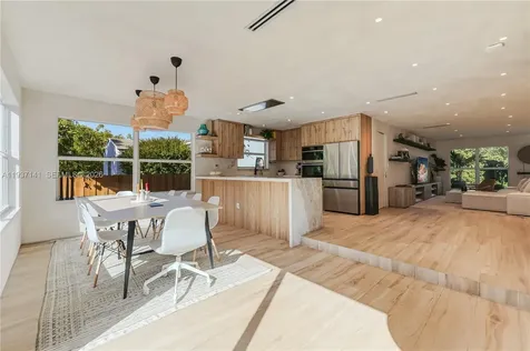 254 NW 43rd Street Miami FL 33127