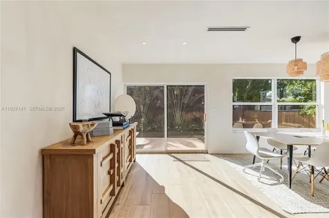 254 NW 43rd Street Miami FL 33127