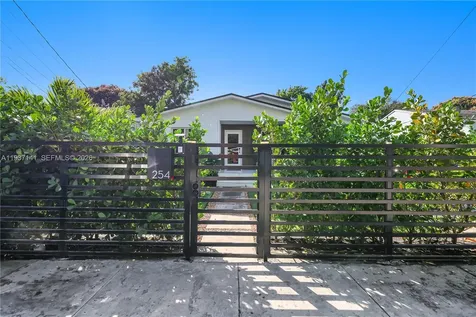 254 NW 43rd Street Miami FL 33127