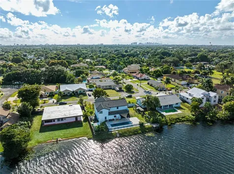 14620 NW 17th Drive Miami FL 33167