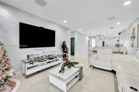 16911 SW 115th Avenue Miami FL 33157