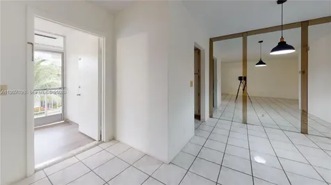 580 Egret Drive Hallandale Beach FL 33009