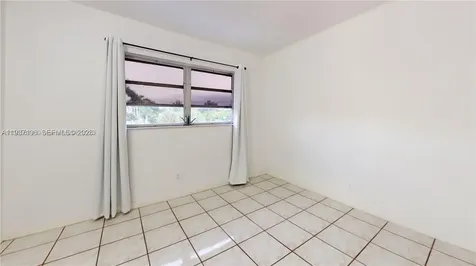 580 Egret Drive Hallandale Beach FL 33009