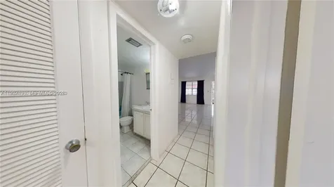 580 Egret Drive Hallandale Beach FL 33009